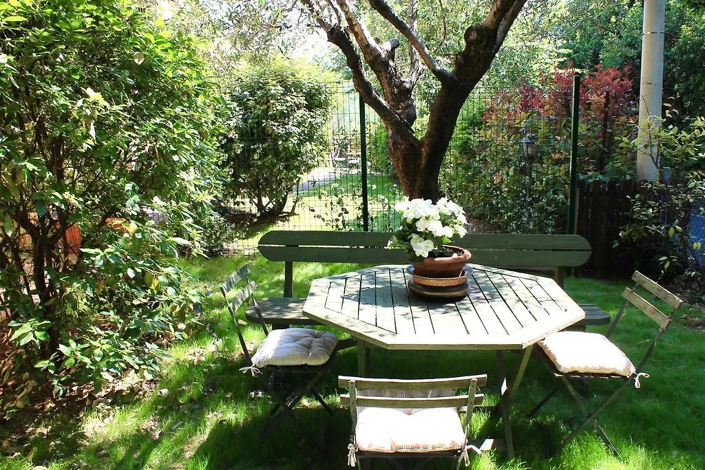 Isola Degli Ulivi Bed and Breakfast Rimini Bed & Breakfast
